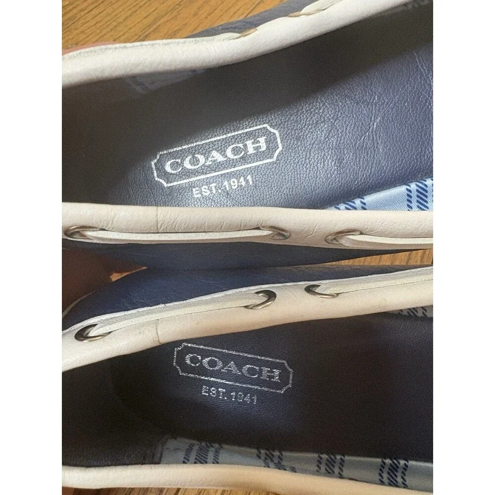Coach Percy Leather Boat Shoes Women’s Size 10B Navy Cream A2775